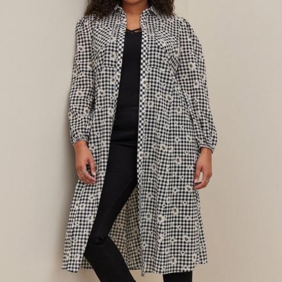 Torrid Daisy Print Black & White Checkered Kimono Duster - Picture 3 of 10
